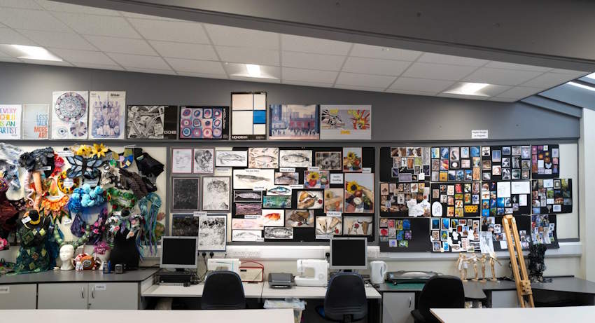 Lighting in School Art room